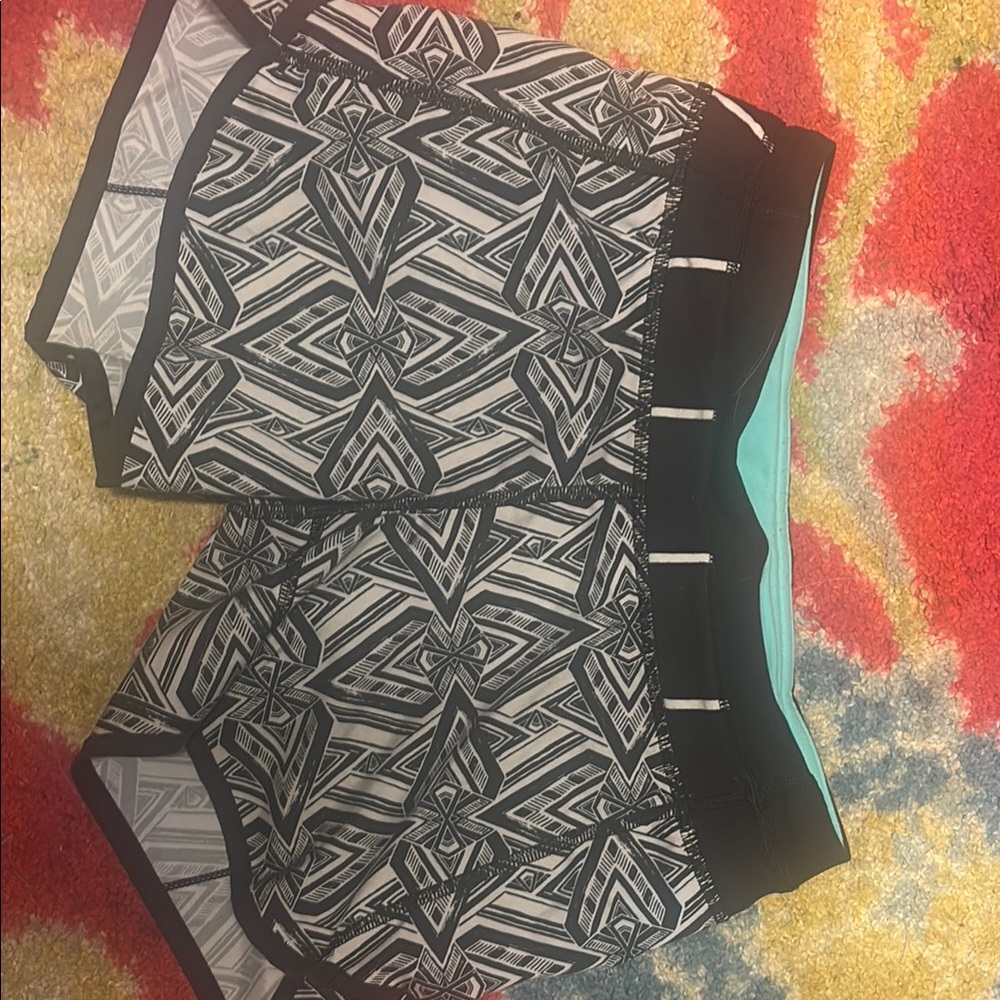 Ivivva Black and Gray Patterned Athletic Shorts